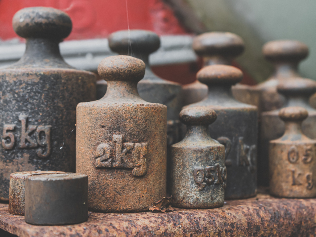 5 Handy Tips to Save Weight on Your Product Packaging